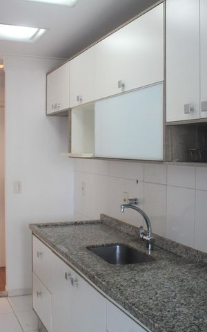 Apartamento à venda com 76m², 3 quartos e 2 vagasCozinha