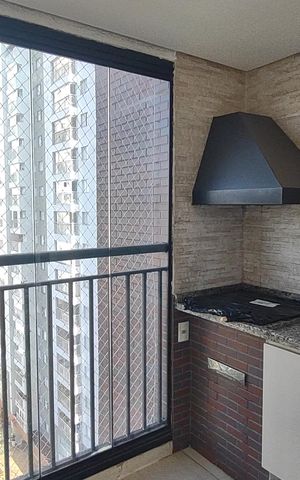 Apartamento à venda com 76m², 3 quartos e 2 vagas Apartamento à venda com 76m², 3 quartos e 2 vagasVaranda