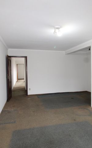 Casa à venda com 239m², 3 quartos e 3 vagasQuarto 3 - Suíte