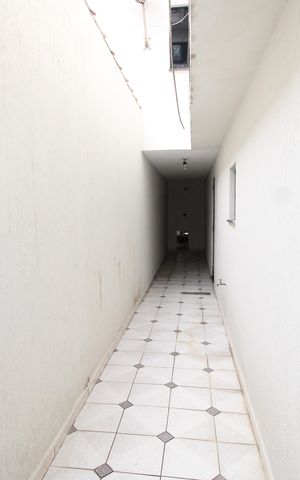 Casa à venda com 239m², 3 quartos e 3 vagasCorredor