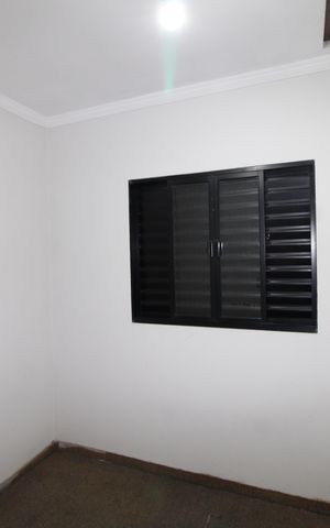 Casa à venda com 239m², 3 quartos e 3 vagasQuarto 2