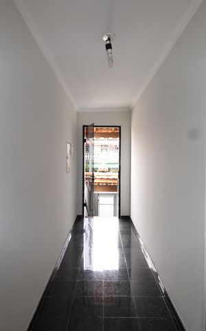 Casa à venda com 239m², 3 quartos e 3 vagasHall de entrada