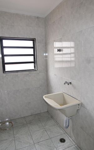 Casa à venda com 239m², 3 quartos e 3 vagasÁrea de Serviço
