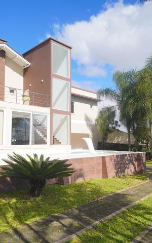 Casa à venda com 300m², 4 quartos e 3 vagasQuintal