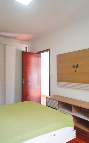 Casa à venda com 300m², 4 quartos e 3 vagasQuarto 2