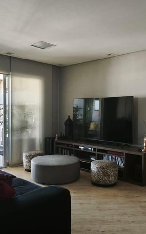 Apartamento à venda com 110m², 3 quartos e 2 vagas Apartamento à venda com 110m², 3 quartos e 2 vagasSala