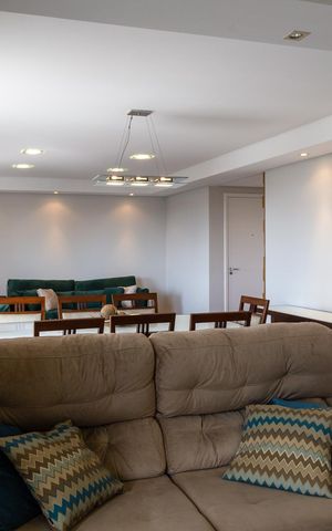 Apartamento para alugar com 153m², 3 quartos e 3 vagasSala