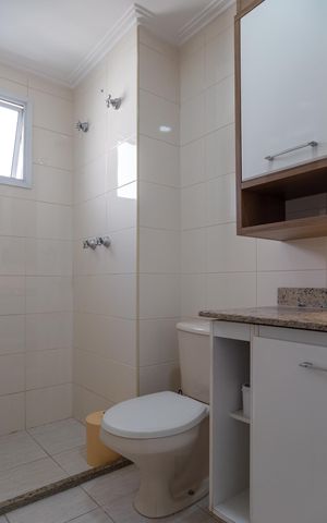 Apartamento para alugar com 153m², 3 quartos e 3 vagasBanheiro da Suíte 1