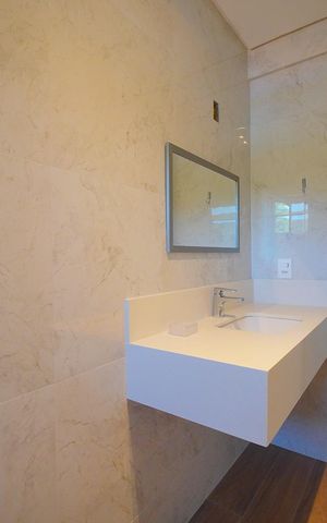 Casa para alugar com 140m², 3 quartos e 2 vagasBanheiro