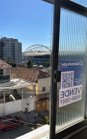 Apartamento à venda com 61m², 2 quartos e 1 vaga Apartamento à venda com 61m², 2 quartos e 1 vagaPlaca