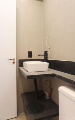 Apartamento para alugar com 64m², 2 quartos e 1 vagaBanheiro da Suíte