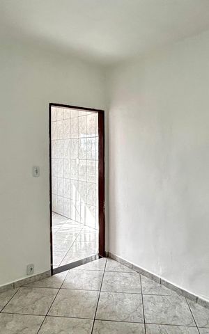 Casa para alugar com 80m², 1 quarto e sem vaga Casa para alugar com 80m², 1 quarto e sem vagaSala