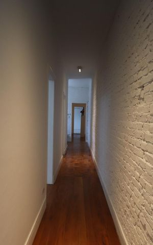 Casa para alugar com 180m², 2 quartos e 1 vagaCorredor