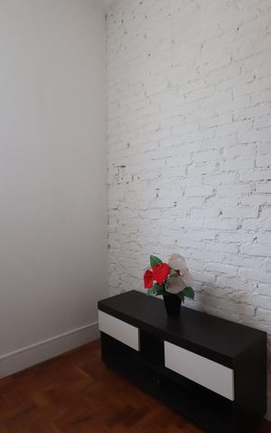 Casa para alugar com 180m², 2 quartos e 1 vagaSala de TV