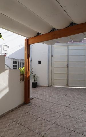 Casa para alugar com 180m², 2 quartos e 1 vagaGaragem
