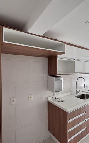 Apartamento para alugar com 148m², 3 quartos e 2 vagas Apartamento para alugar com 148m², 3 quartos e 2 vagasCozinha e Área de Serviço