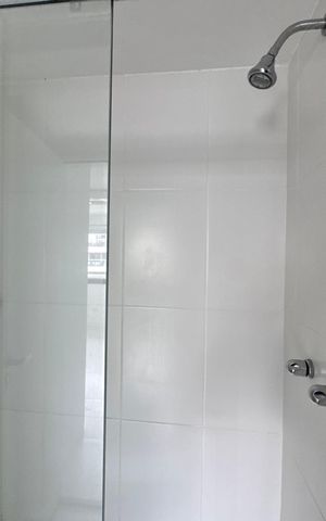 Apartamento para alugar com 148m², 3 quartos e 2 vagas Apartamento para alugar com 148m², 3 quartos e 2 vagasSuíte 1 - Banheiro