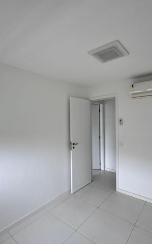 Apartamento para alugar com 148m², 3 quartos e 2 vagas Apartamento para alugar com 148m², 3 quartos e 2 vagasQuarto