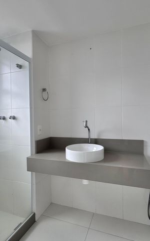 Apartamento para alugar com 148m², 3 quartos e 2 vagas Apartamento para alugar com 148m², 3 quartos e 2 vagasSuíte 2 - Banheiro
