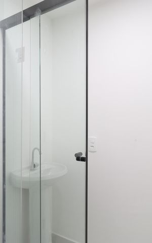 Apartamento para alugar com 49m², 2 quartos e sem vagaBanheiro 