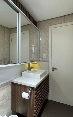 Apartamento para alugar com 231m², 3 quartos e 3 vagas