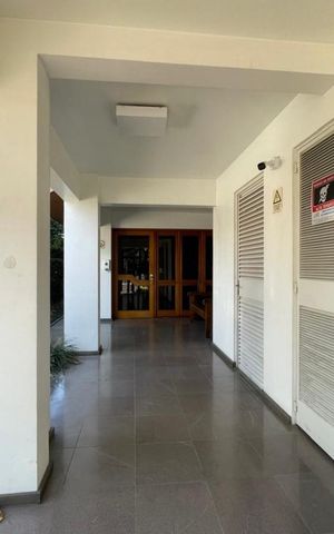 Apartamento para alugar com 231m², 3 quartos e 3 vagas