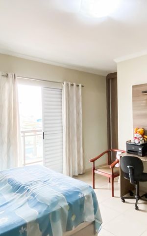 Casa à venda com 140m², 3 quartos e 4 vagasSuite 2