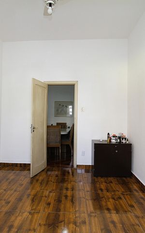 Casa à venda com 310m², 4 quartos e 2 vagasQuarto 2