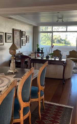 Apartamento à venda com 181m², 4 quartos e 2 vagas Apartamento à venda com 181m², 4 quartos e 2 vagasSala