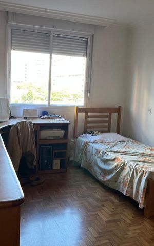 Apartamento à venda com 181m², 4 quartos e 2 vagas Apartamento à venda com 181m², 4 quartos e 2 vagasQuarto