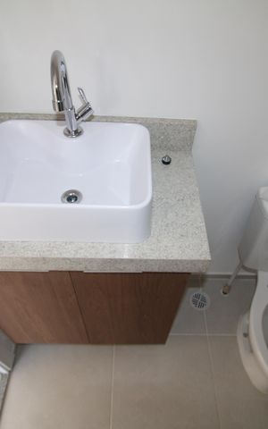 Apartamento para alugar com 38m², 2 quartos e sem vagaBanheiro