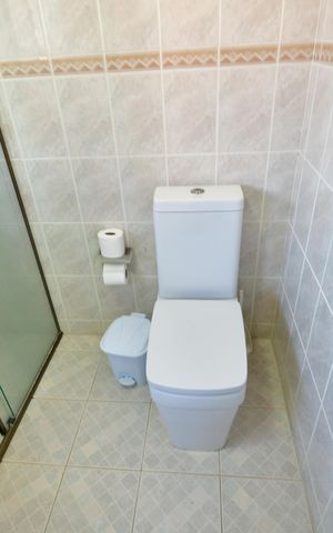 Casa para alugar com 154m², 4 quartos e 4 vagasBanheiro