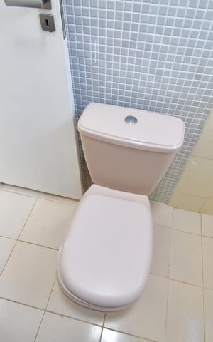 Casa para alugar com 154m², 4 quartos e 4 vagasBanheiro