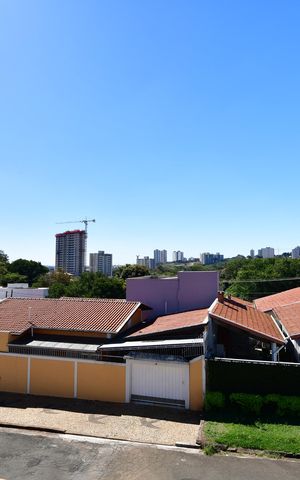 Casa para alugar com 154m², 4 quartos e 4 vagasQuarto 1 - Vista