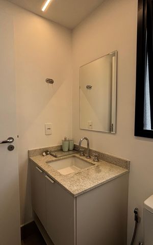 Studio para alugar com 30m², 1 quarto e sem vaga Studio para alugar com 30m², 1 quarto e sem vagaBanheiro