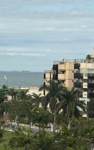Apartamento para alugar com 120m², 3 quartos e 2 vagas Apartamento para alugar com 120m², 3 quartos e 2 vagasVista