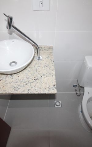 Apartamento à venda com 42m², 2 quartos e sem vagaBanheiro