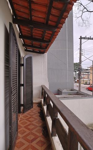 Casa para alugar com 131m², 2 quartos e 1 vagaVaranda