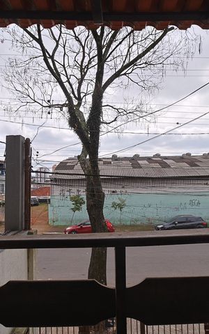 Casa para alugar com 131m², 2 quartos e 1 vagaVaranda