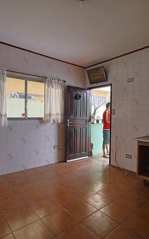 Casa para alugar com 131m², 2 quartos e 1 vagaCozinha