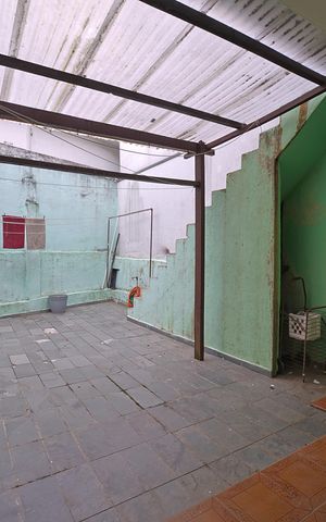 Casa para alugar com 131m², 2 quartos e 1 vagaÁrea de Serviço