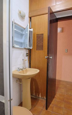 Casa para alugar com 131m², 2 quartos e 1 vagaBanheiro