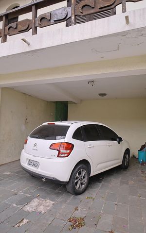 Casa à venda com 152m², 4 quartos e 2 vagasGaragem