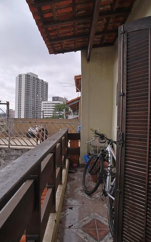 Casa à venda com 152m², 4 quartos e 2 vagasVaranda - Casa 2