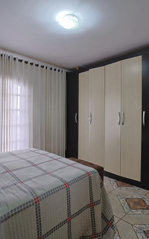 Casa à venda com 152m², 4 quartos e 2 vagasQuarto 4- Casa 2