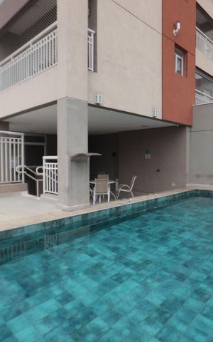 Apartamento à venda com 33m², 1 quarto e sem vagaÁrea comum - Piscina