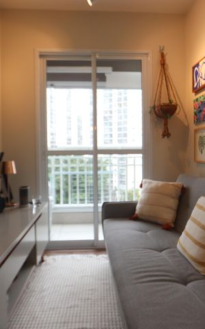 Apartamento à venda com 33m², 1 quarto e sem vagaSala