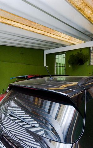 Casa à venda com 100m², 2 quartos e 2 vagasGaragem
