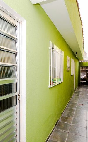 Casa à venda com 100m², 2 quartos e 2 vagasÁrea de Serviço