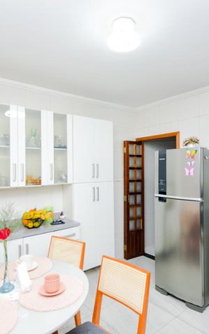 Casa à venda com 100m², 2 quartos e 2 vagasCozinha